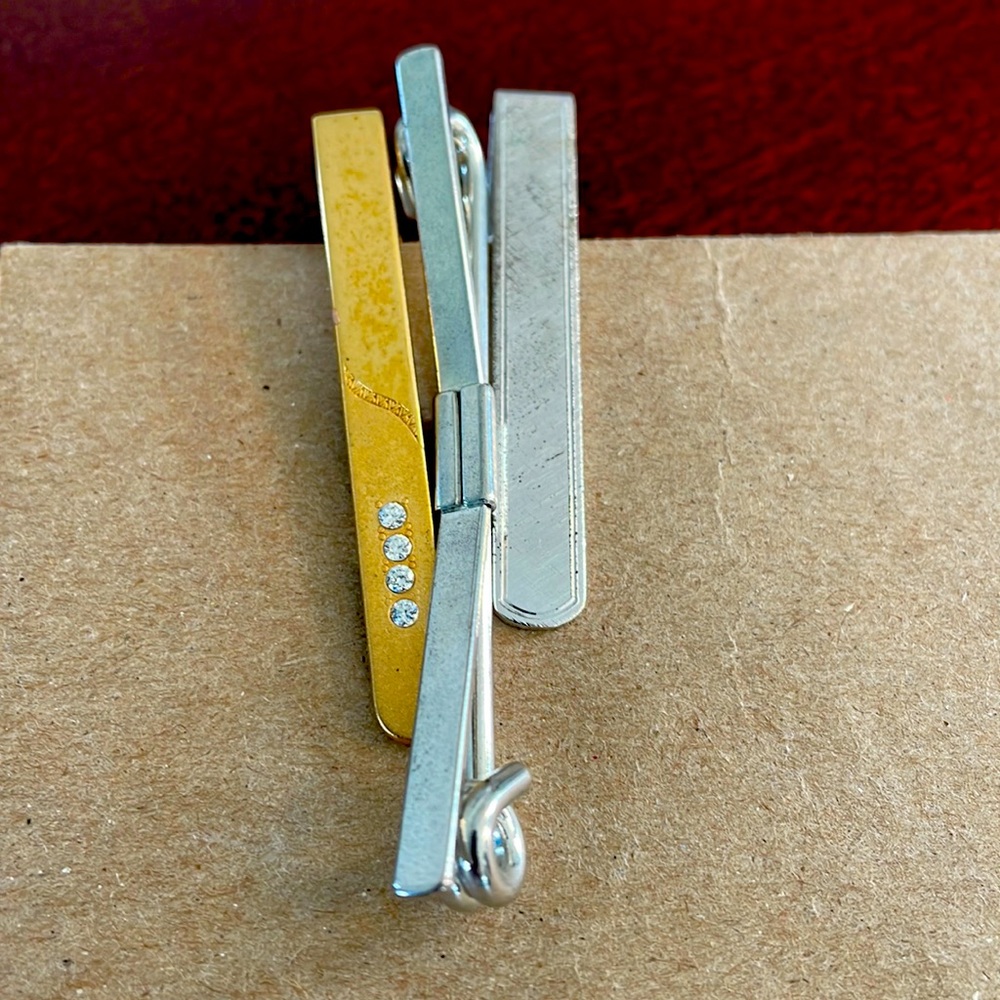 3 Tie bars